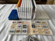 Nintendo 3DS XL Edycja Pokemon XY (Japońska wersja) + ładowarka, karta, gry
