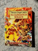 Na glinianych nogach Terry Prachett