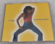 Jil Bee - Break Those Chains (Euro House) 1995