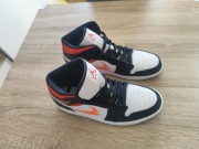 Nowe oryginalne buty Jordan 1 Mid 