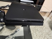 PlayStation 4 slim z padem  1tb