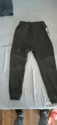 Sprzedam spodnie męskie dresowe nike oraz 
