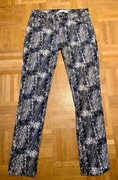 Samsoe Samsoe spodnie legginsy jeansy w interesujący deseń M 38
