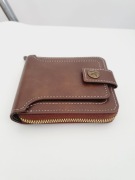 Brązowy męski portfel 