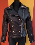 Bardzo fajna kurtka ramoneska z ćwiekami 