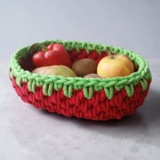 Koszyk truskawka na owoce, drobiazgi, handmade ze sznurka