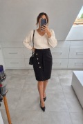 Czarna elegancka spódniczka Szachownica S