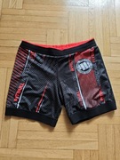 Spodenki kompresyjne do bjj, mma marki Pit bull w rozmiarze M/L.