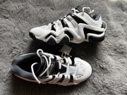 Nowe budy Adidas Oryginals Crazy 8 Flow, rozmiar 42 i 2/3