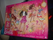 Barbie Styl i szyk Lalka kalendarz adwentowy GXD64 - Nowy