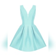 MIĘTOWA SUKIENKA ROZKLOSZOWANA Z DEKOLTEM