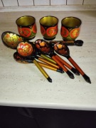 Chochłoma komplet naczyń