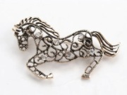 Elegancka broszka Koń Nowa