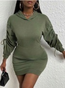SUKIENKA MINI ZIELONA DRESOWA Z KAPTUREM