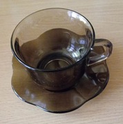 Filiżanki ze spodkiem 