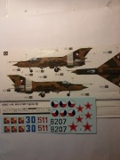 KALKOMANIA 1:48 MIG-21 Z MODELU TRUMPETERA 02863   INSIGNIA