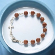 Bransoletka PIASEK PUSTYNI Z Krzyżem z zapięciem Metalowy łańcuszek 