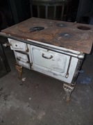 Sprzedaż i renowacja piecyków żeliwnych metalowych