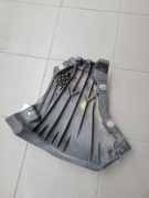 Osłona dolna lewe zderzaka w213 213 s213 e cls mercedes a2135205700