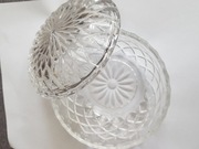 Kryształowa miseczka z wieczkiem