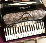 Akordeon Cancini 