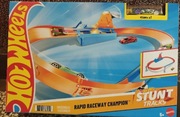 HOT WHEELS TOR SAMOCHODOWY WYŚCIGOWY PĘTLA ZESTAW + AUTKO