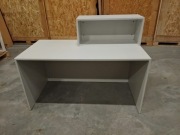 Lada recepcyjna biurko z nadstawką 