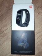 Mi smart band 4 zegarek nie włącza się nowy nie używany ładuje się