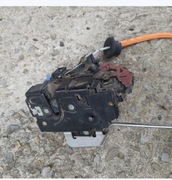 ZAMEK DRZWI PRAWY PRZÓD AUDI A3 4E1837016 Audi 8P