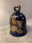 Porcelanowy dzwonek, ozdoba na choinke, kobalt