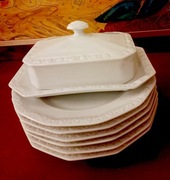 Biala Maria maselniczka i 6 talerzy sniadaniowych OKAZJA