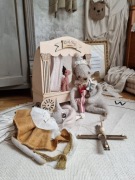 Magiczny Teatr drewniany dla dzieci / Teatrzyk Domek