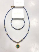 Zestaw biżuterii ze stali nierdzewnej zawierający naszyjnik i bransoletkę 