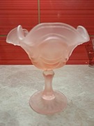 Pucharek, paterka, cukiernica szkło różowe mrożone