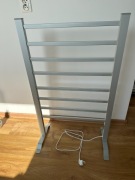 Suszarka elektryczna do ręczników