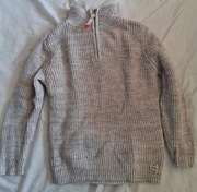 Dziecięcy sweter z rozpinanym kołnierzem w rozmiarze 110/116