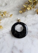 Czarno-złota marmurkowazawieszka z gliny polimerowej 