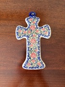 Krzyż,ceramika bolesławiecka