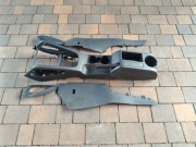 VW Golf V tunel środkowy