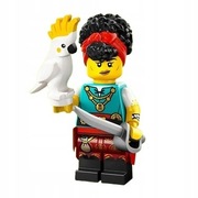 LEGO MINIFIGURES PIRATE QUARTERMASTER
