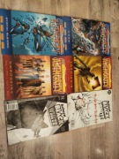 4 X THE AUTHORITY + 2 X BATMAN BLACK AND WHITE