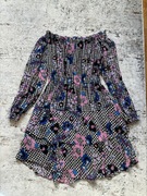 Sukienka Guess w kwiaty i kratkę z paskiem rozmiar 34, rozmiar S