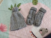 Komplet czapka i rękawiczki mitenki  zimowe sinsay
