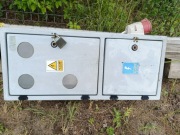 Słup prowizorka budowlana do prądu