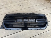 Atrapa Grill DODGE RAM 1500 LARAMIE 2019-2023r