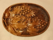 Drewniana Taca z Winoroślą – Rękodzieło z Duszą