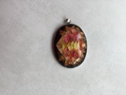 duży kolorowy wisiorek 