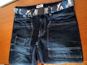 Jeansy Granatowe z Paskiem i Zapasową Kramlą