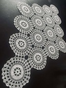 ECRU BIEŻNIK SZYDEŁKOWY- RĘCZNA ROBÓTKA