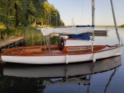 Jacht mahoniowy - przepiękny .